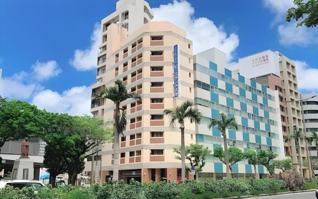 ホテルピースランド久米 那覇市 エクステリア 写真